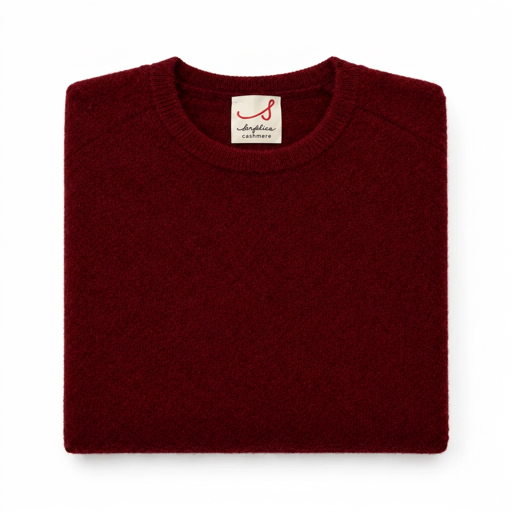 Golf bordeaux con etichetta come quella del beige